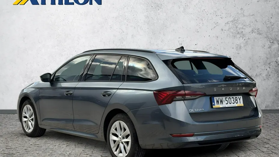 SKODA Octavia -