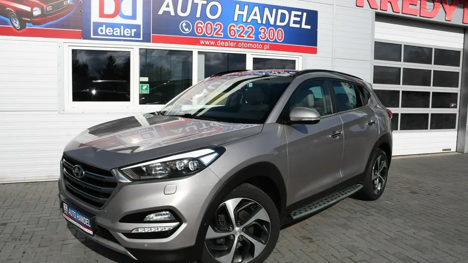 HYUNDAI Tucson -