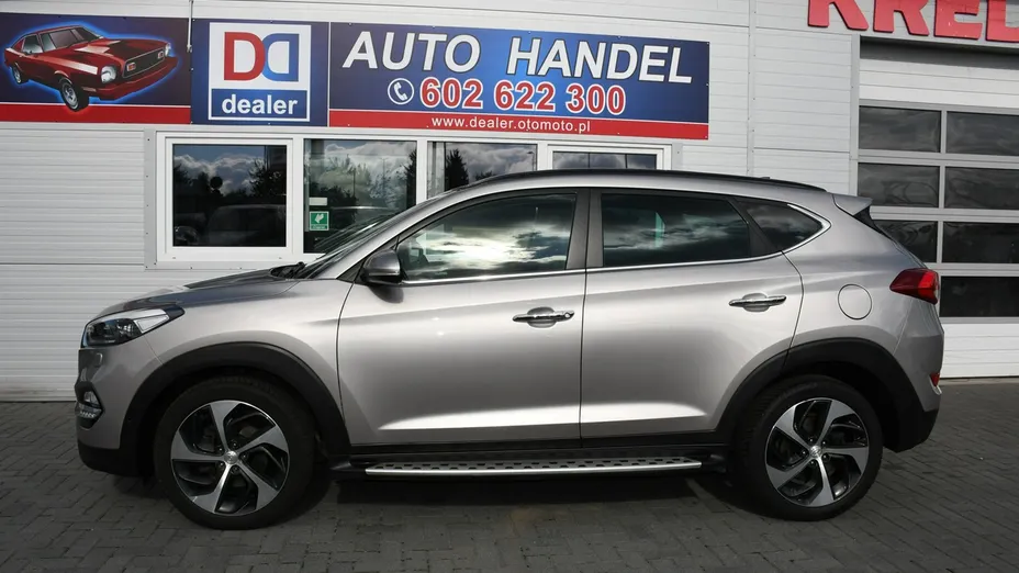 HYUNDAI Tucson -