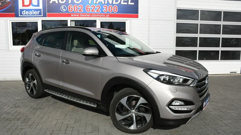 HYUNDAI Tucson -