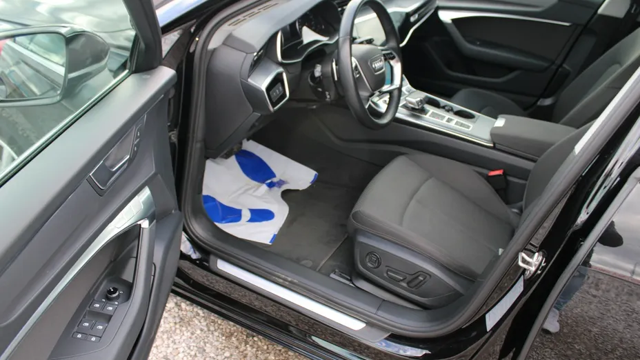 AUDI A6 Avant -