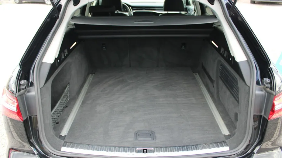AUDI A6 Avant -