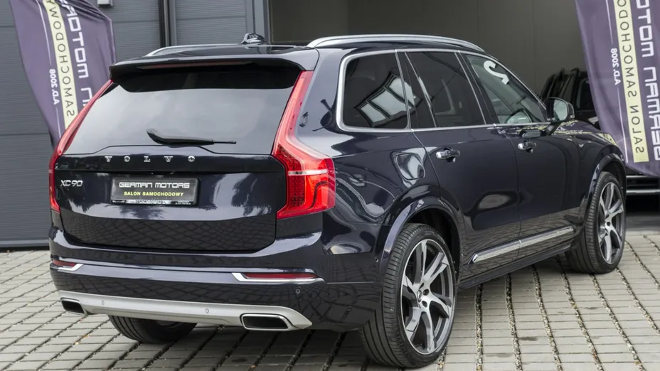 VOLVO XC90 -