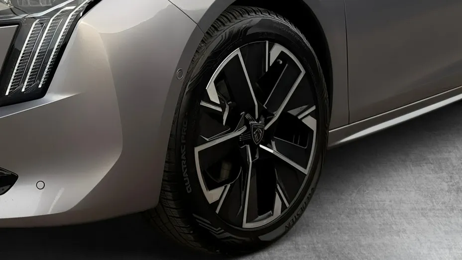 PEUGEOT 508 -