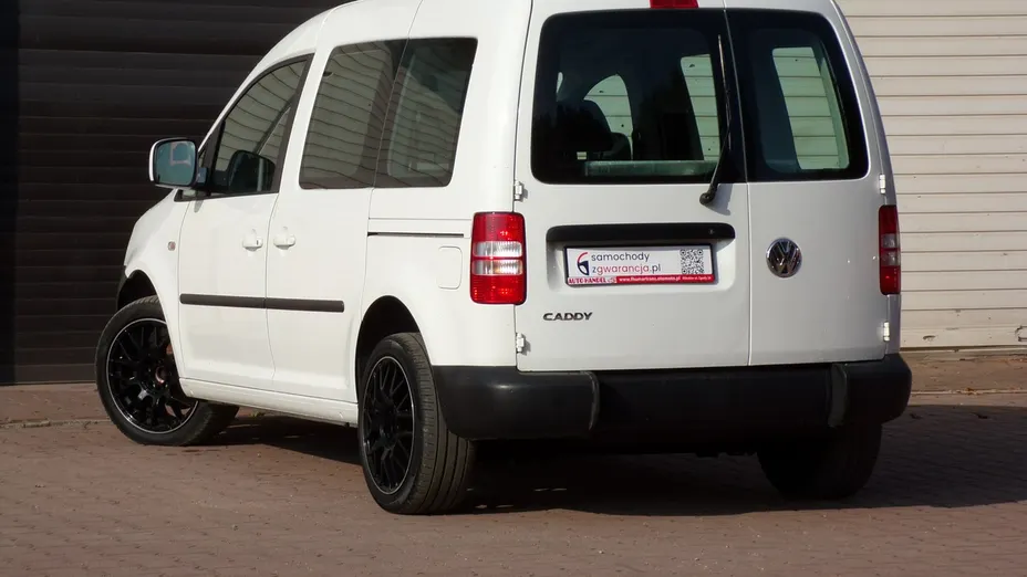 VOLKSWAGEN Caddy -