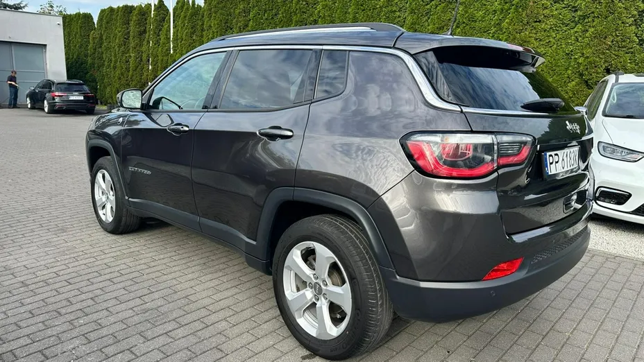 JEEP Compass -