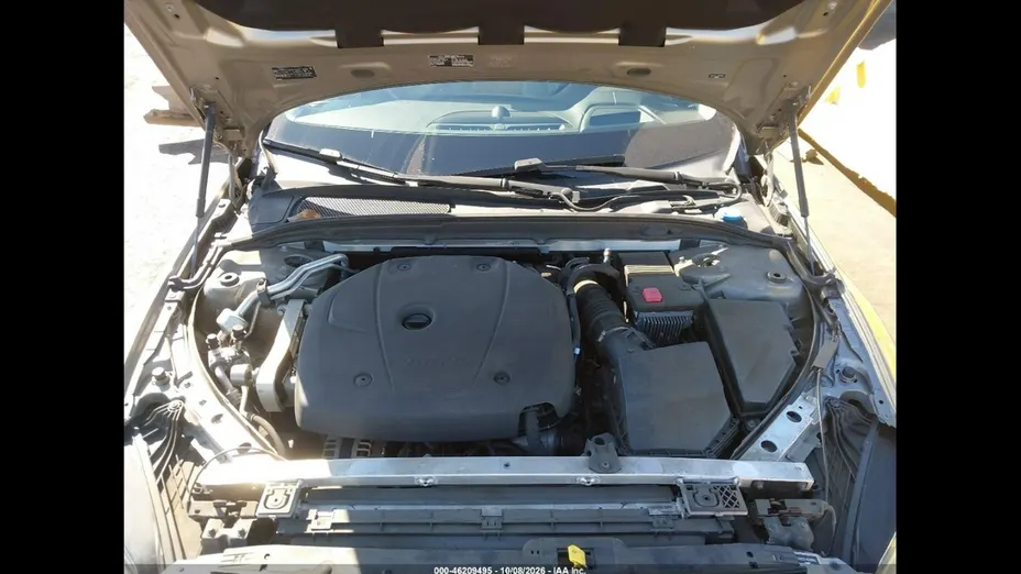 VOLVO S60 -