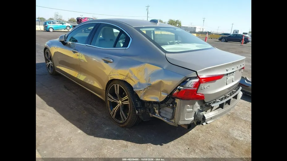 VOLVO S60 -