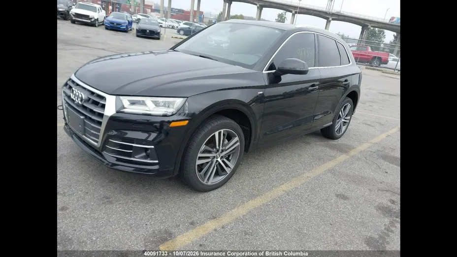 AUDI Q5 -