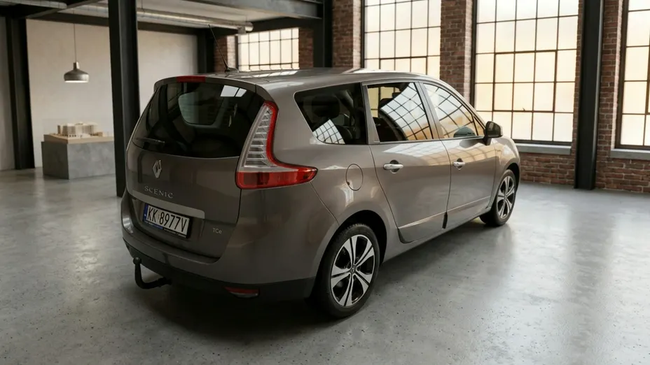RENAULT Grand Scenic -