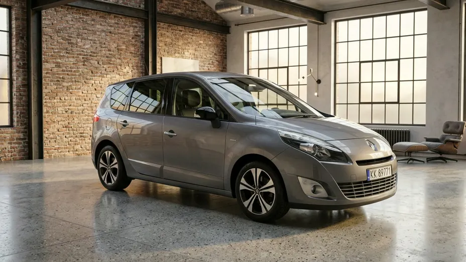 RENAULT Grand Scenic -