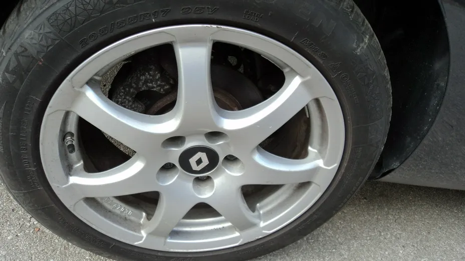 RENAULT Megane -