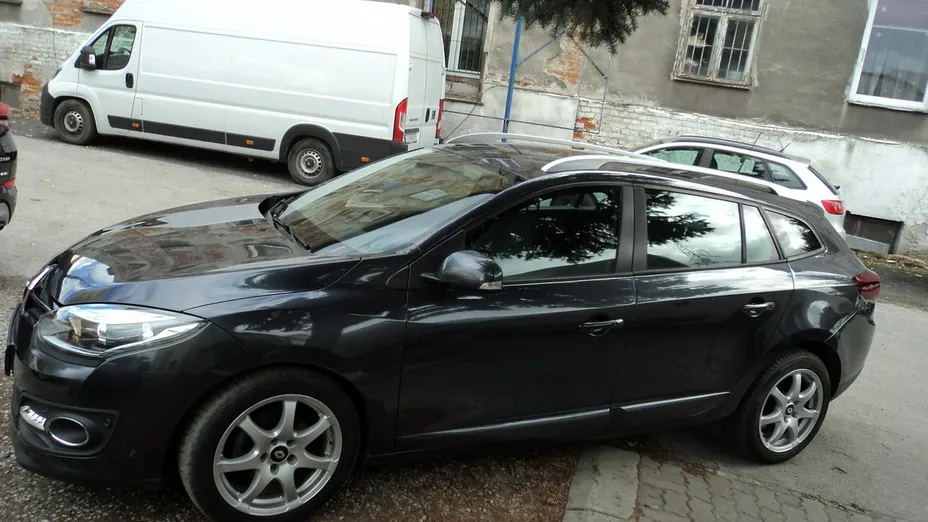 RENAULT Megane -