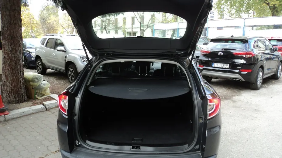 RENAULT Megane -