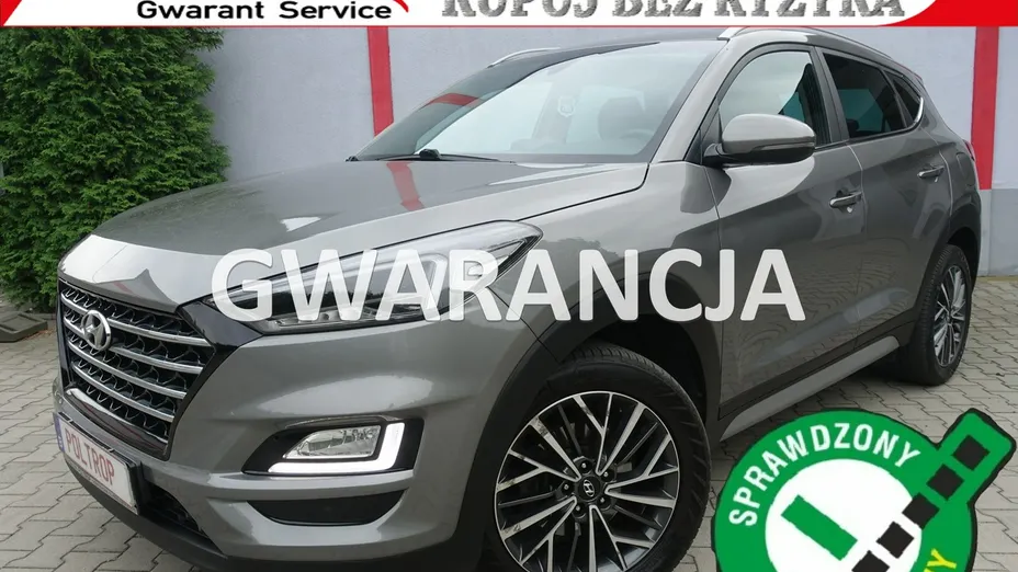 HYUNDAI Tucson -