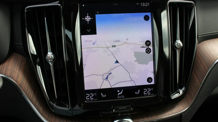 VOLVO XC60 -