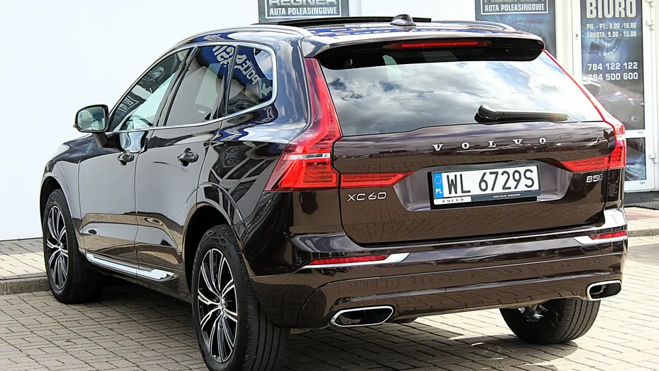 VOLVO XC60 -