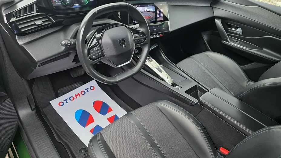 PEUGEOT 308 -