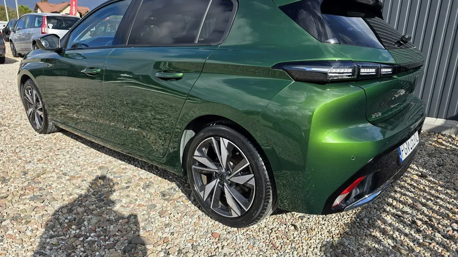 PEUGEOT 308 -