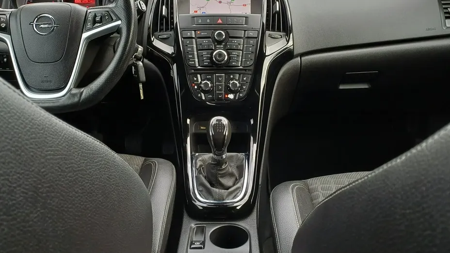 OPEL Astra -