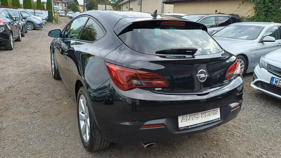 OPEL Astra -