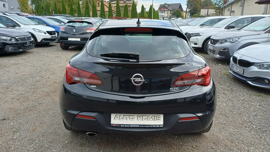 OPEL Astra -