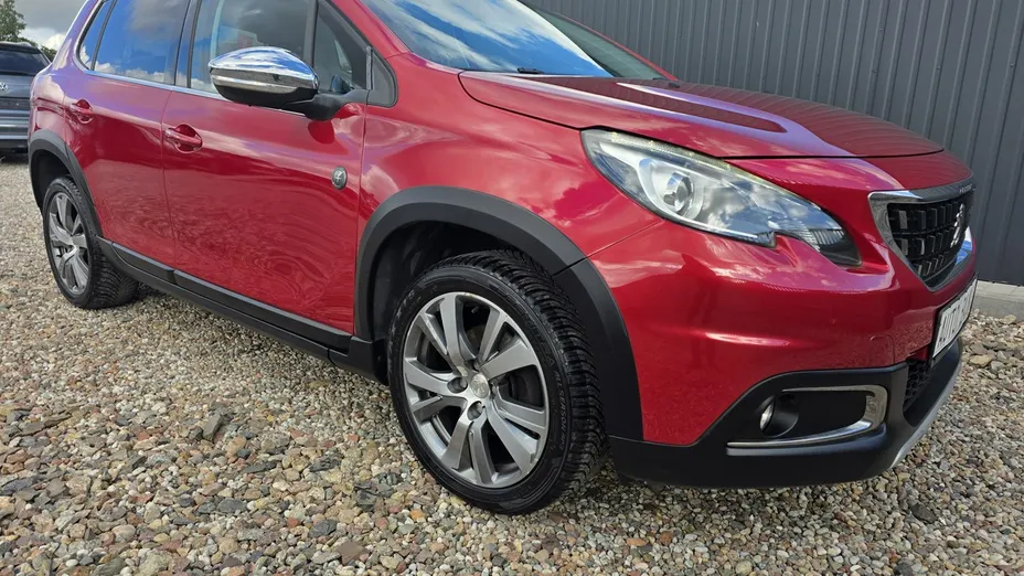 PEUGEOT 2008 -