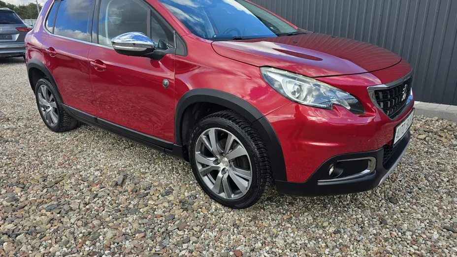 PEUGEOT 2008 -