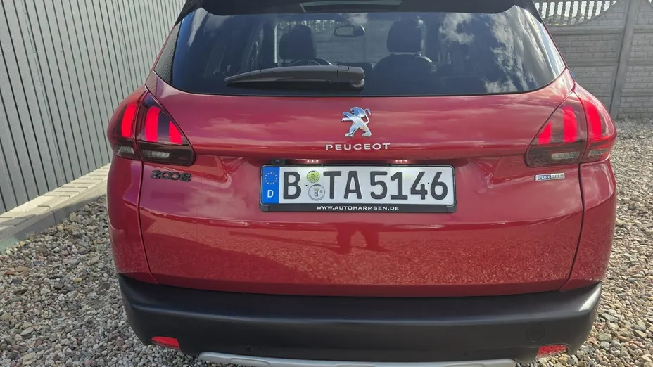 PEUGEOT 2008 -
