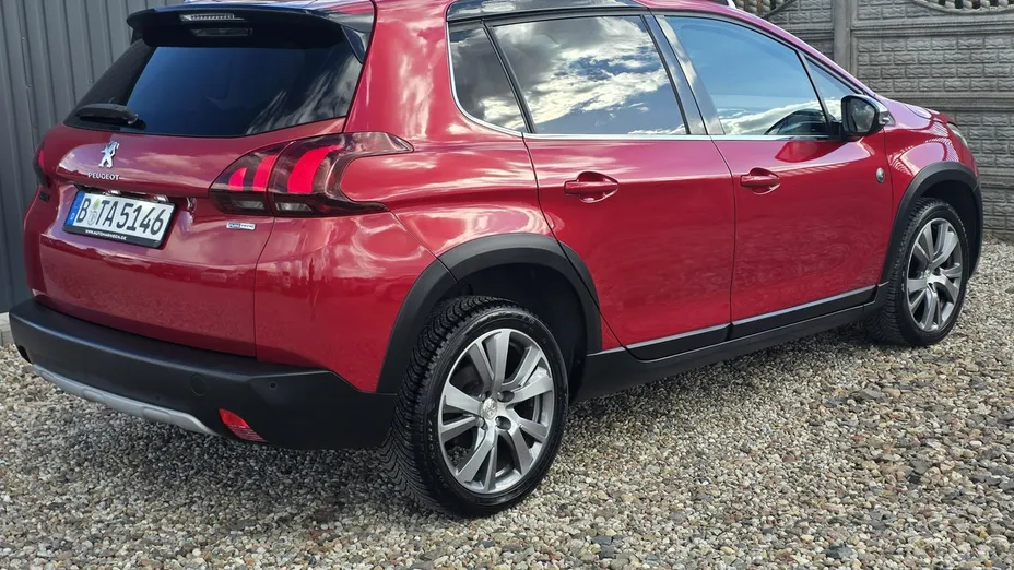 PEUGEOT 2008 -