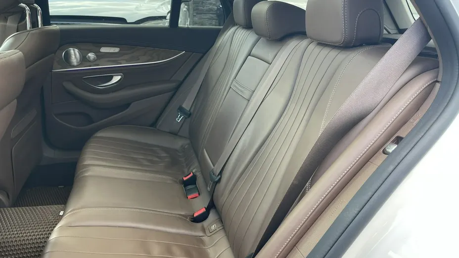 MERCEDES-BENZ E Klasa -