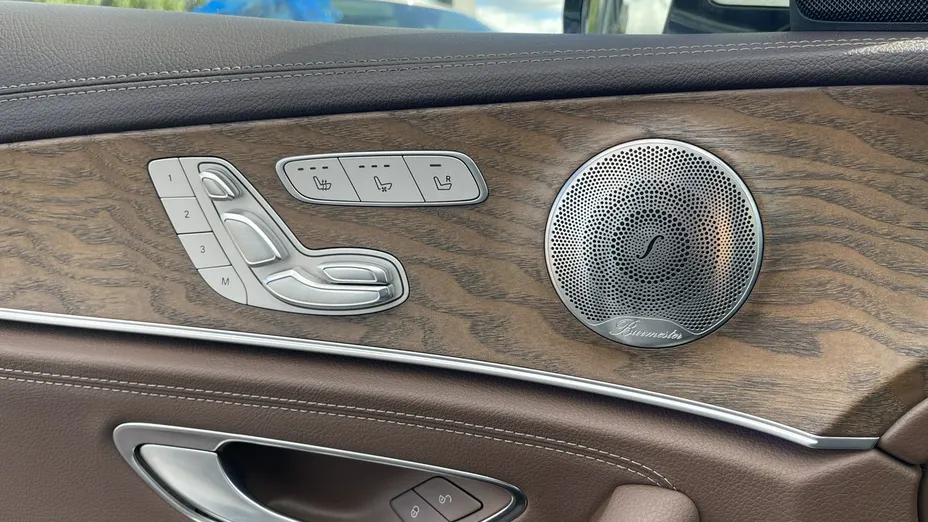 MERCEDES-BENZ E Klasa -
