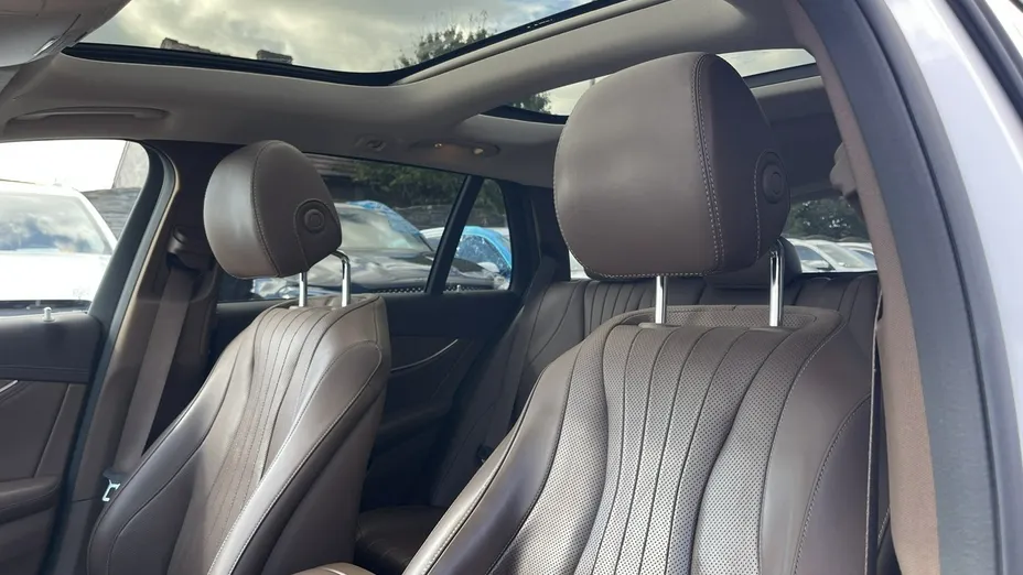 MERCEDES-BENZ E Klasa -