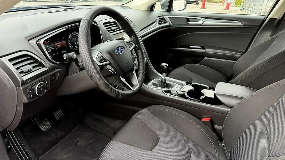 FORD Mondeo -