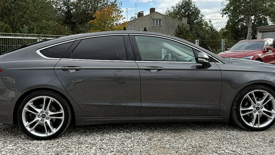 FORD Mondeo -
