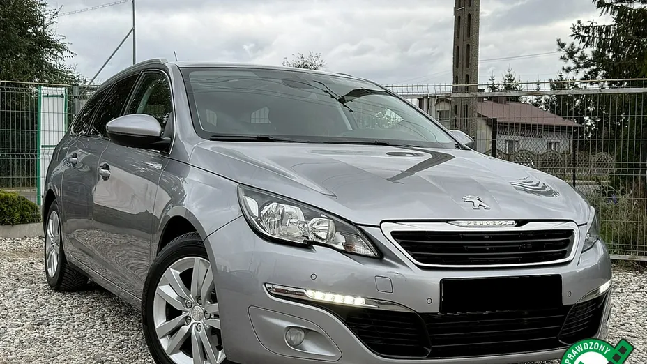PEUGEOT 308 -