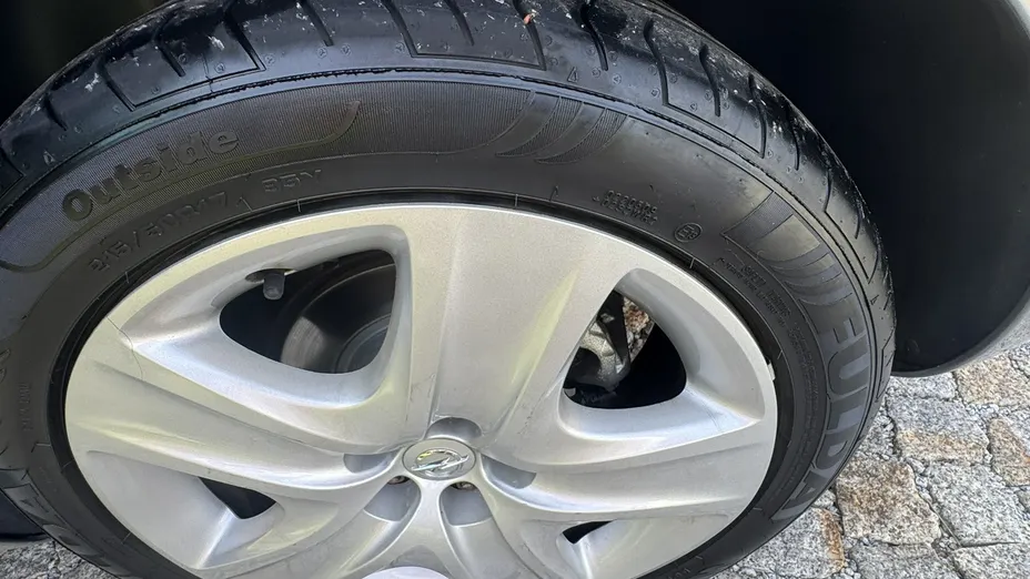 OPEL Astra -