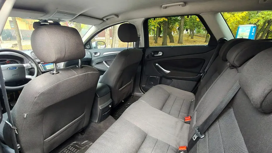 FORD Mondeo -