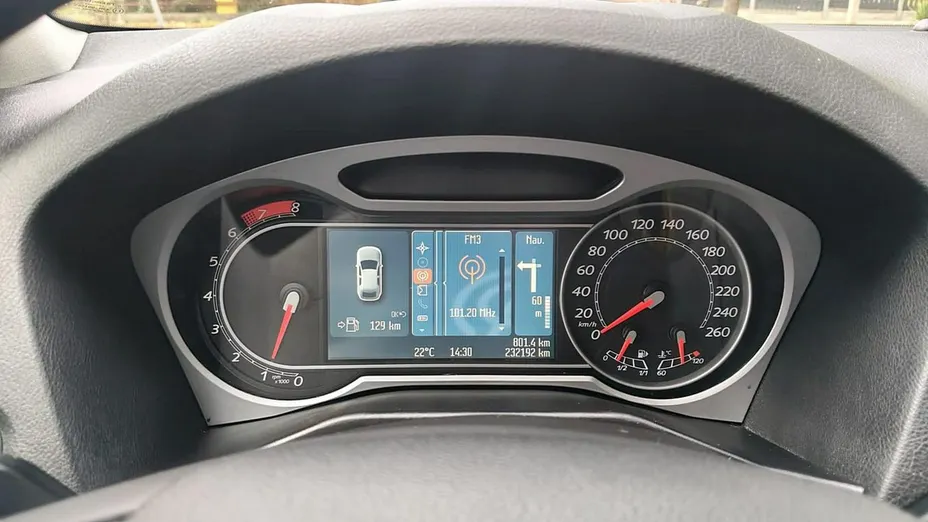 FORD Mondeo -