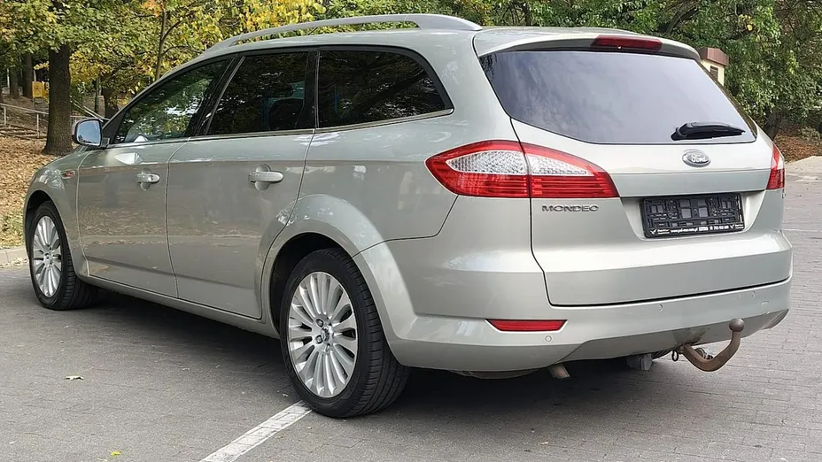 FORD Mondeo -