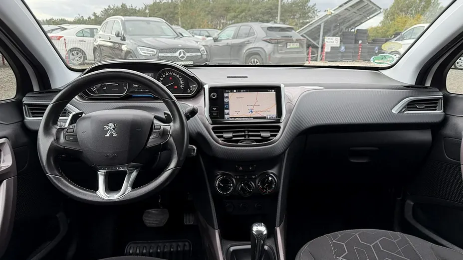 PEUGEOT 2008 -