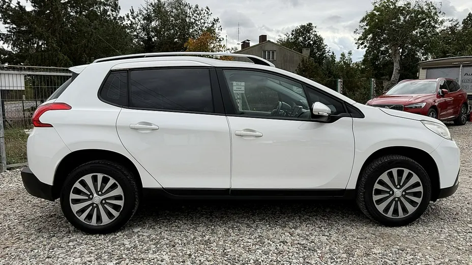 PEUGEOT 2008 -