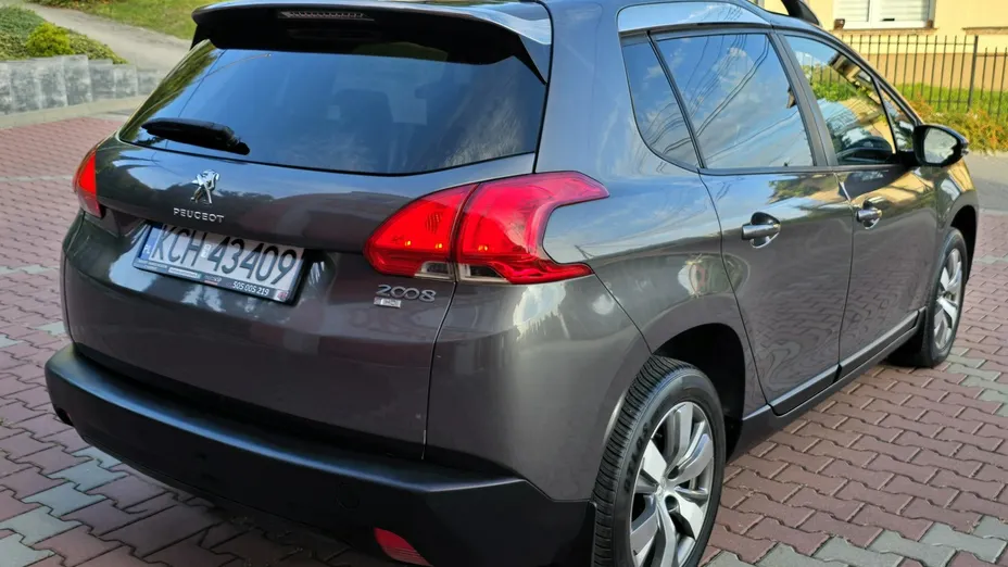 PEUGEOT 2008 -