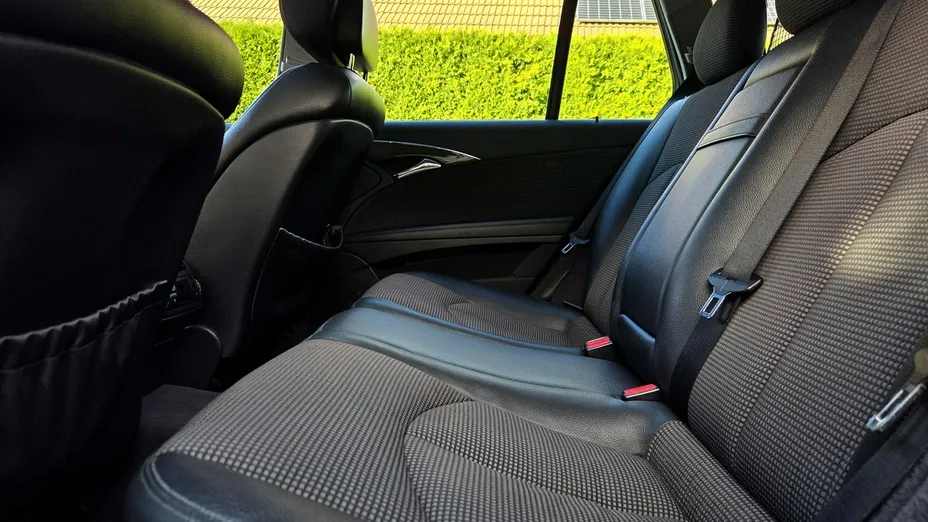 MERCEDES-BENZ E Klasa -