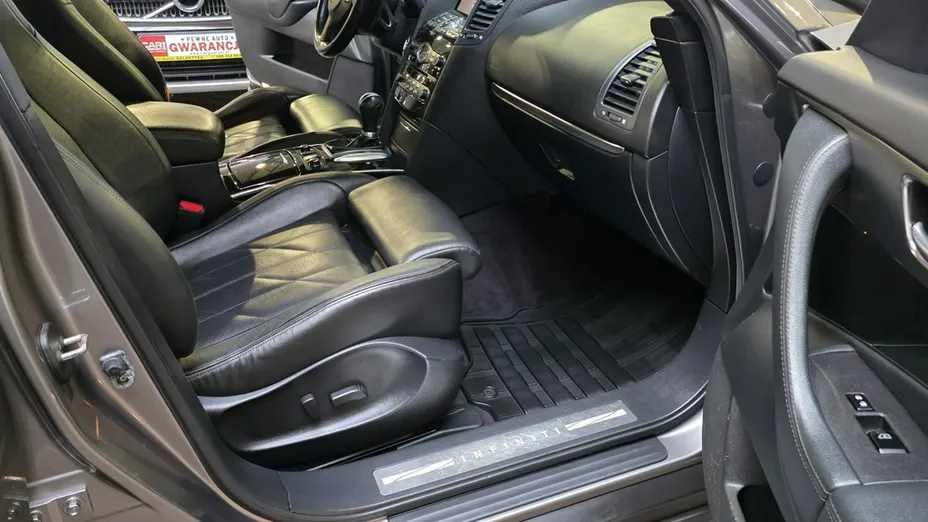 INFINITI EX -