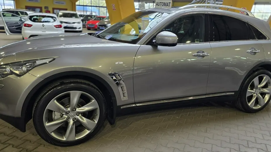 INFINITI EX -