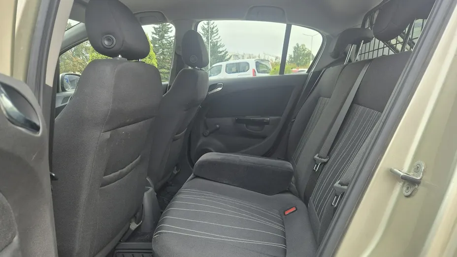OPEL Corsa -