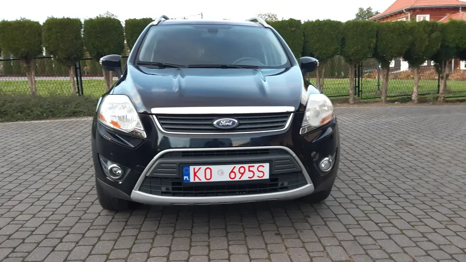 FORD Kuga -
