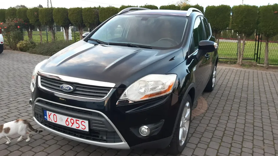 FORD Kuga -