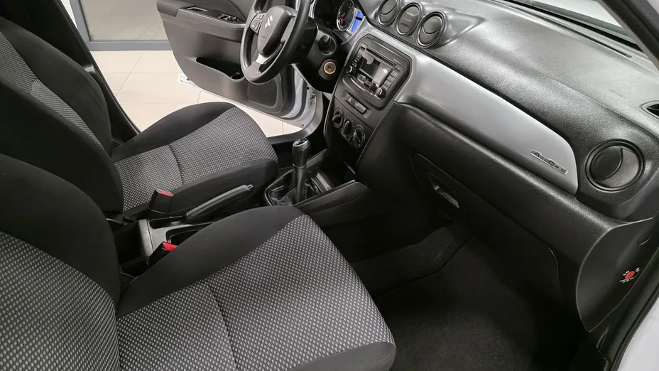 SUZUKI Vitara -